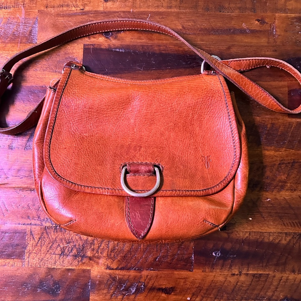 Frye Leather Lucy Crossbody Saddle Bag
